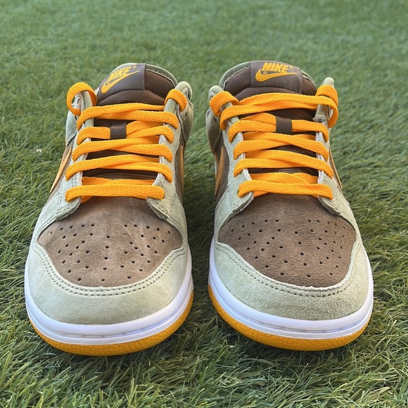 Nike Dunk Low SE - Picture 2 of 4